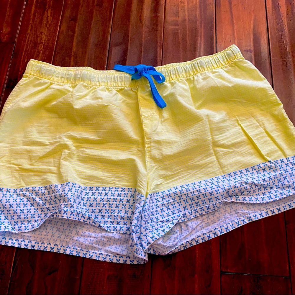 Women’s sleep shorts, XL, EUC
